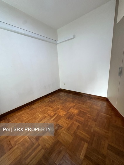 Hillington Green (D23), Condominium #588772091